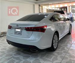 تويوتا أفالون